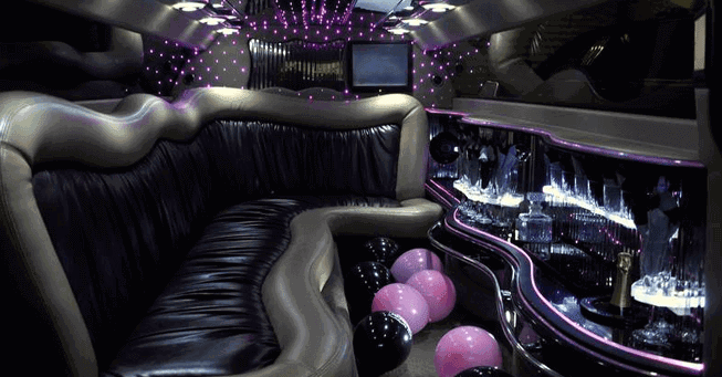 Chrysler 300 Limo Concord Interior