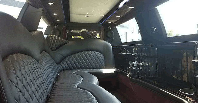 Concord Lincoln 10 Passenger Limo Interior